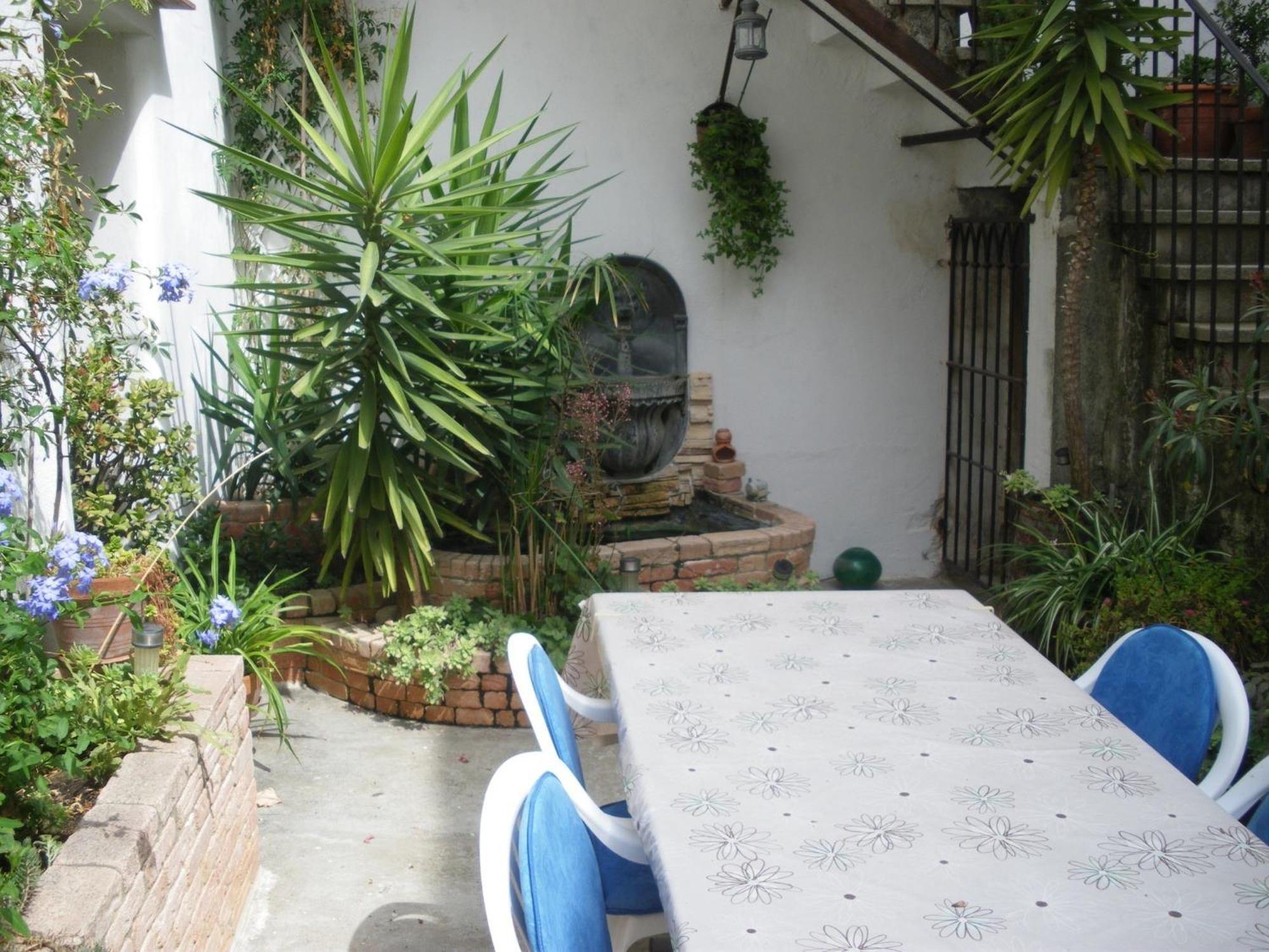 Le Presbytere Bed & Breakfast Rivesaltes Phòng bức ảnh