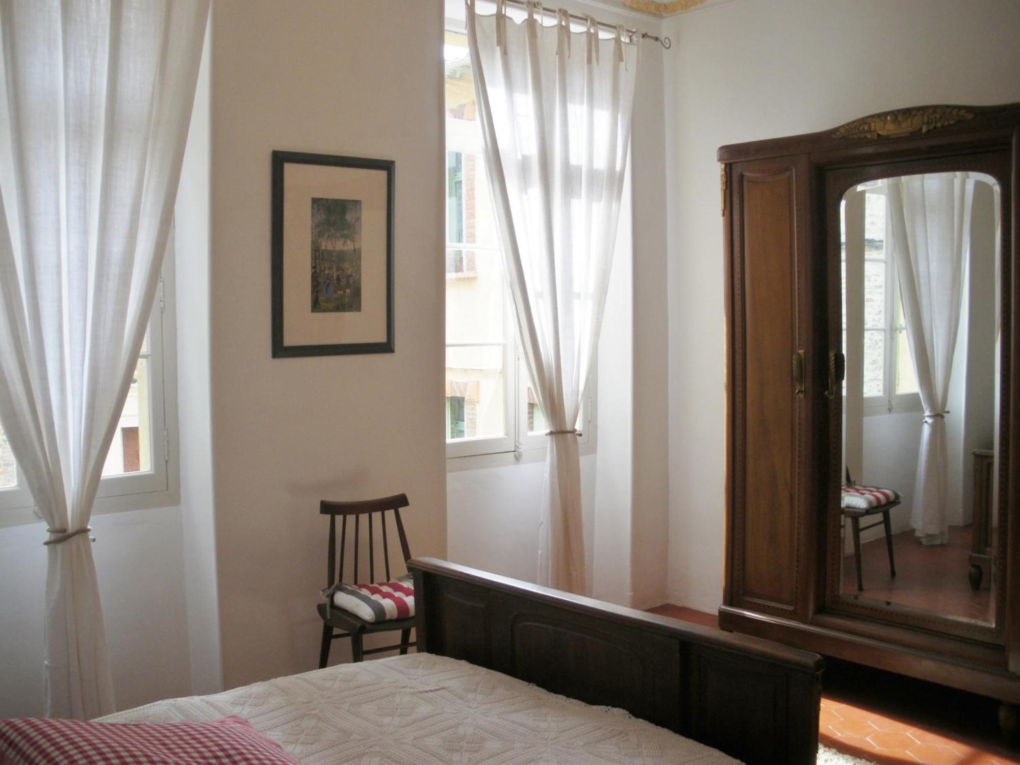 Le Presbytere Bed & Breakfast Rivesaltes Phòng bức ảnh