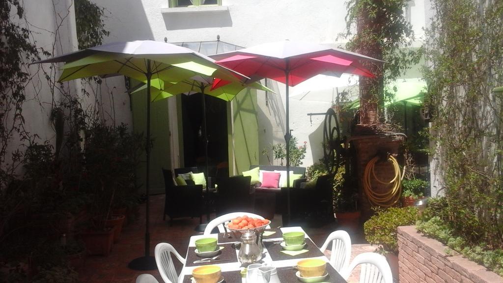 Le Presbytere Bed & Breakfast Rivesaltes Ngoại thất bức ảnh